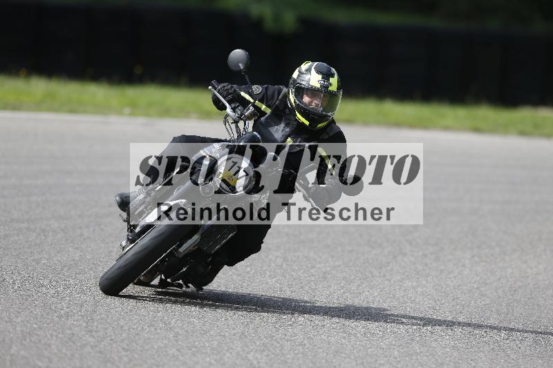 /53 16.09.2025 Track Day Domi Aegerter ADR/Gruppe gelb/117